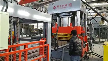 液壓磚機(jī)處理固廢、泥巴磚